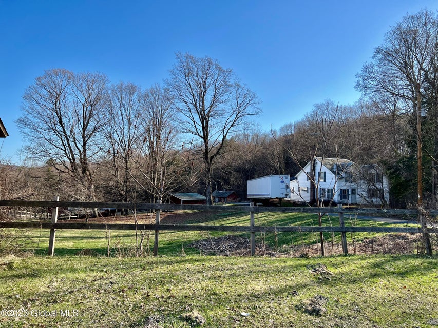 Country Horizon Realty